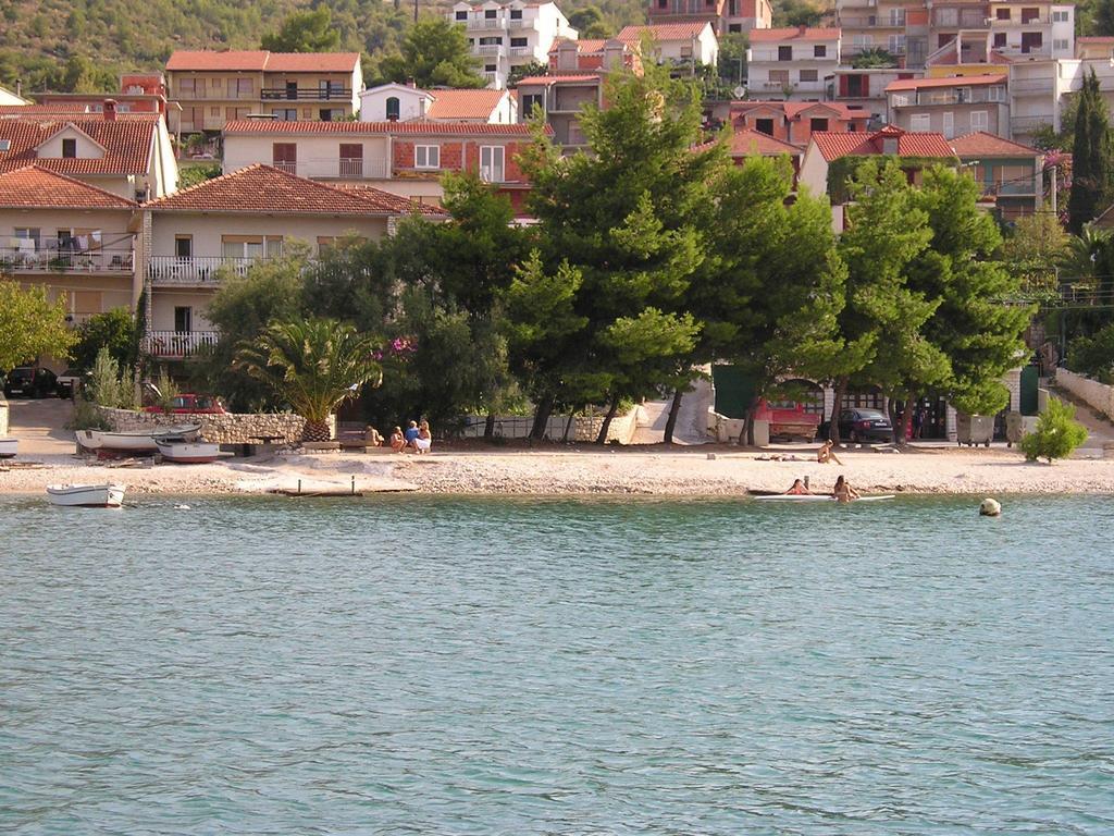 Apartment Nikica Trogir Exterior photo