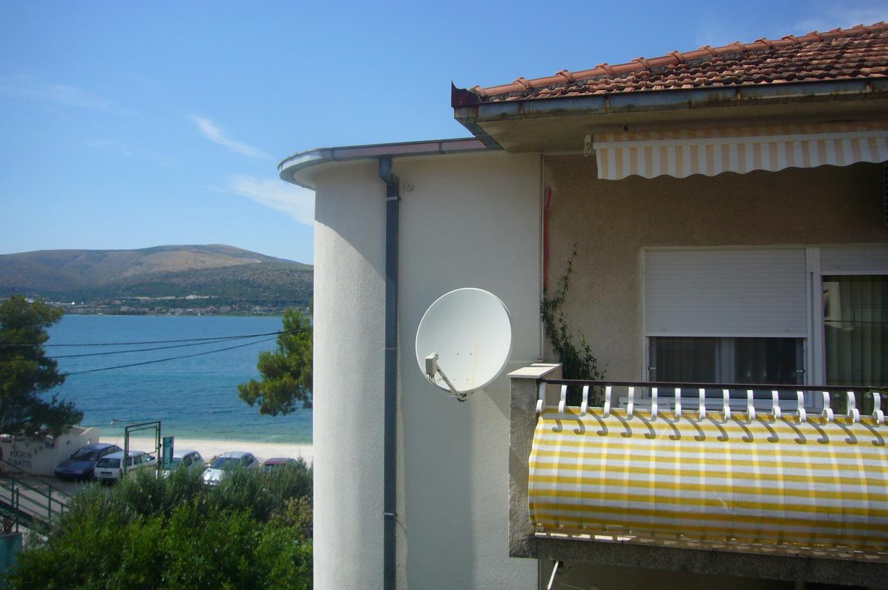 Apartment Nikica Trogir Exterior photo